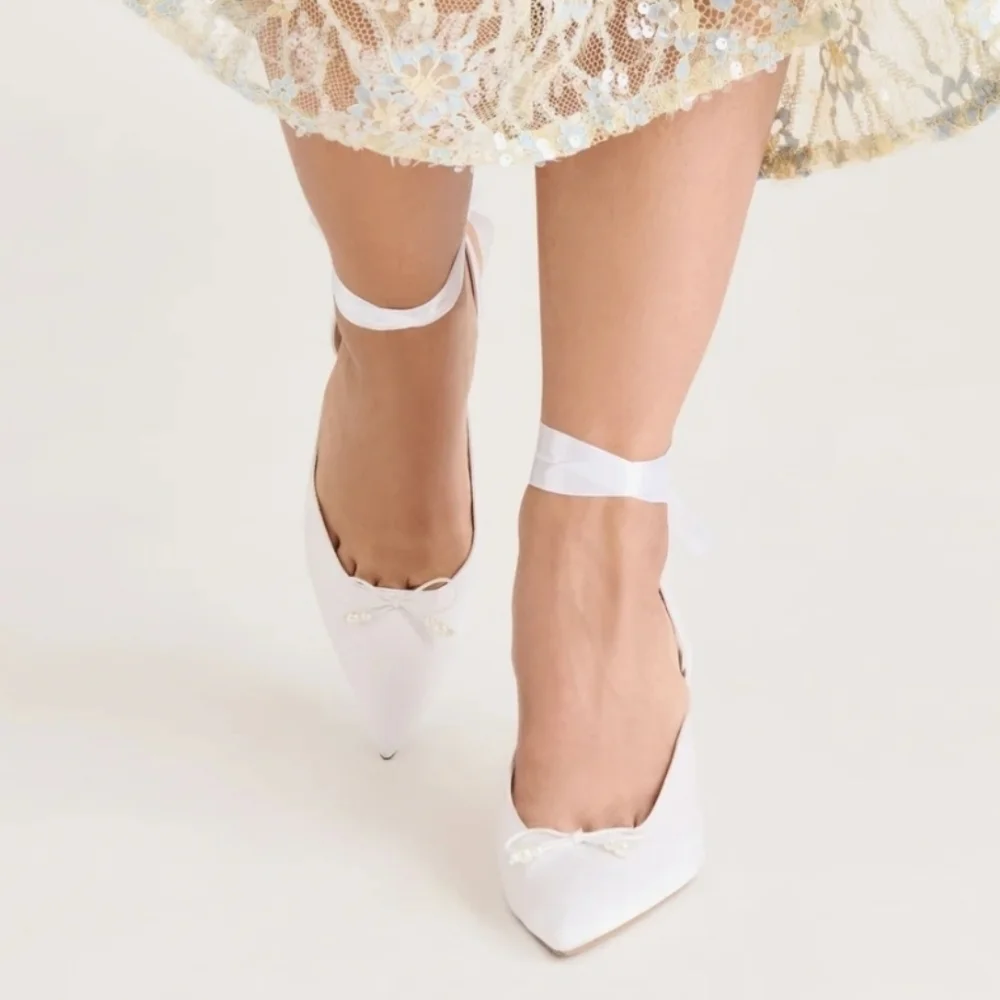 🤍▪️Dolce Vita▪️True White Satin  EFORA  Heels Size 9.5